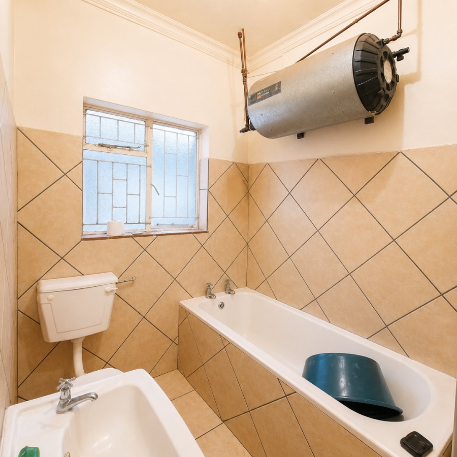 2 Bedroom Property for Sale in Bloemfontein Free State